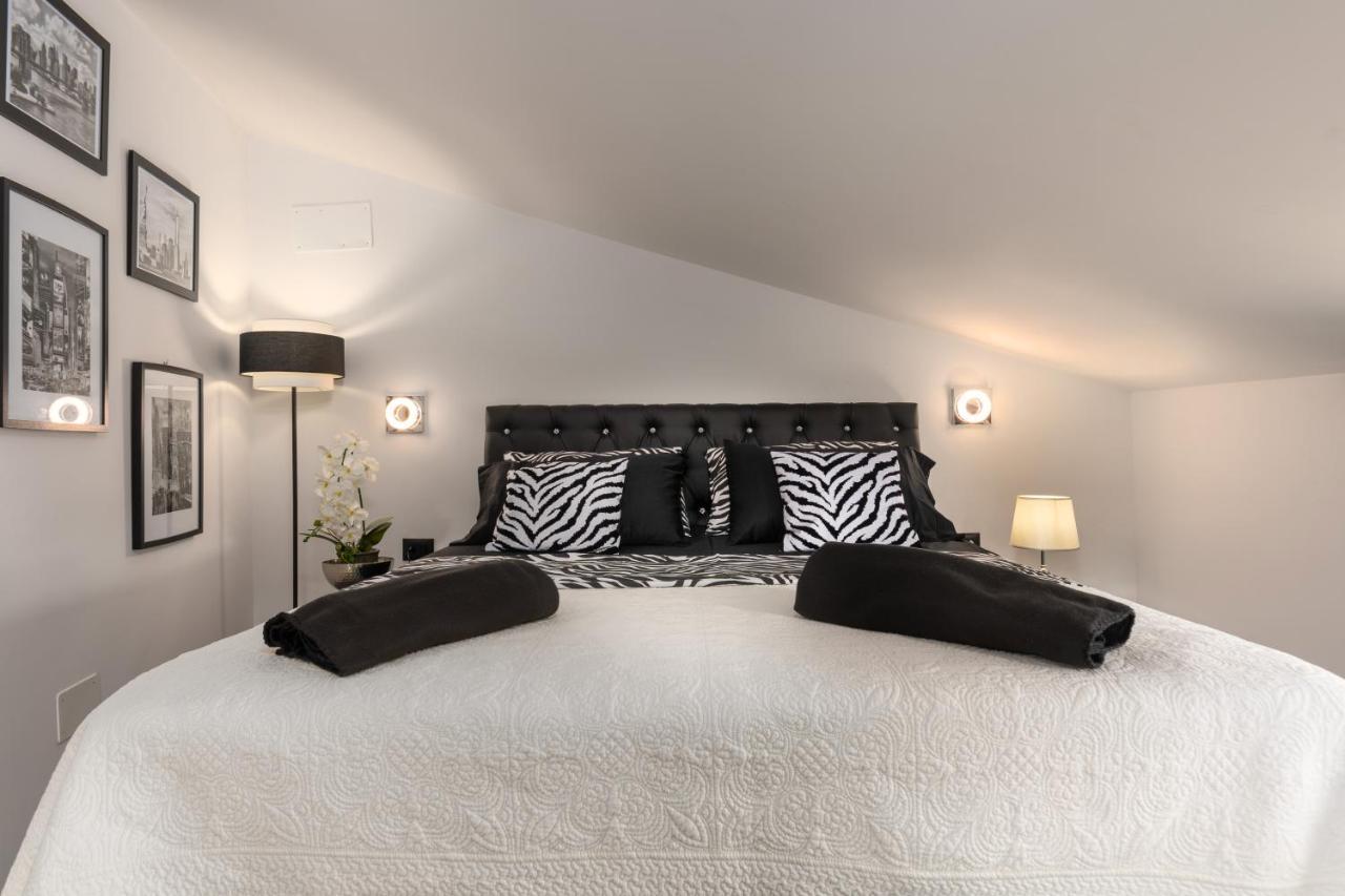 Villa Casa Nera - Luxury&Style à Funtana Extérieur photo